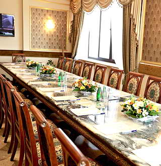 Конференц зал гостиница Гранд Петтине Одесса