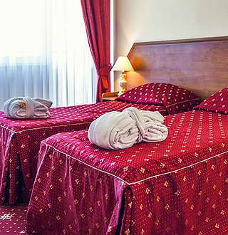 Полулюкс с раздельными кроватями гостиницы Юность Одесса
